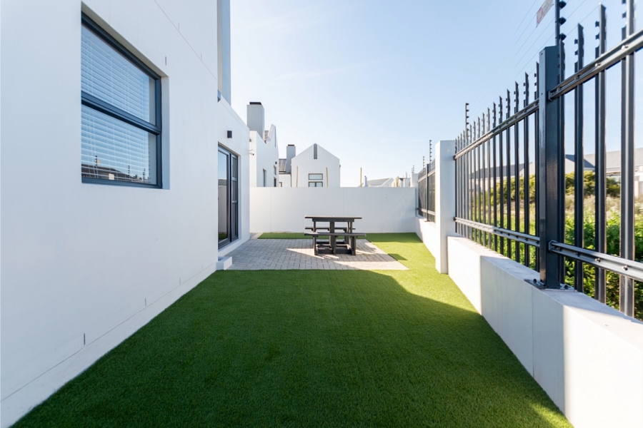 3 Bedroom Property for Sale in Laguna Western Cape